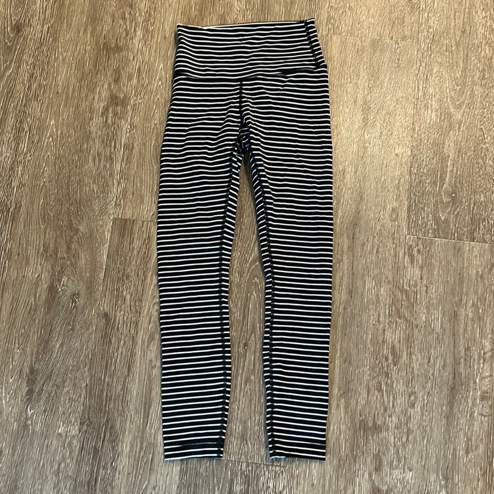 Lululemon WunderUnder Leggings - Black and White Striped